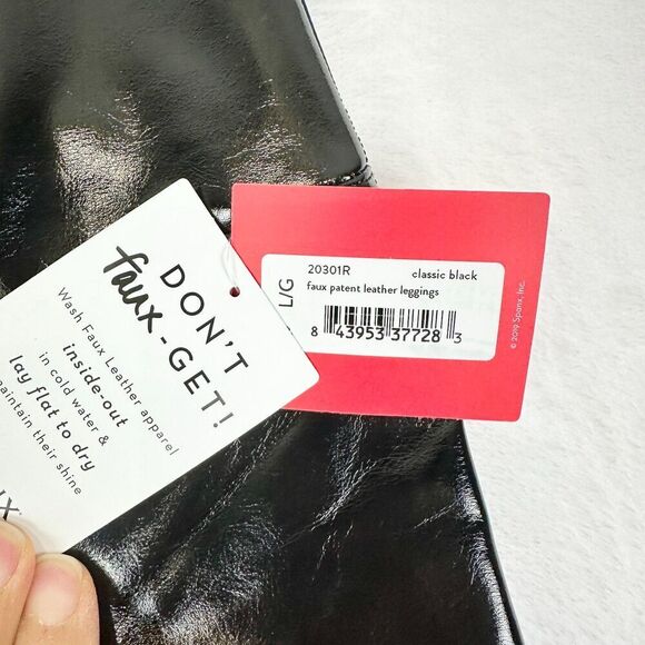 Spanx Faux Patent Leather Leggings Size Large Classic Black NEW - Picture 5 of 6